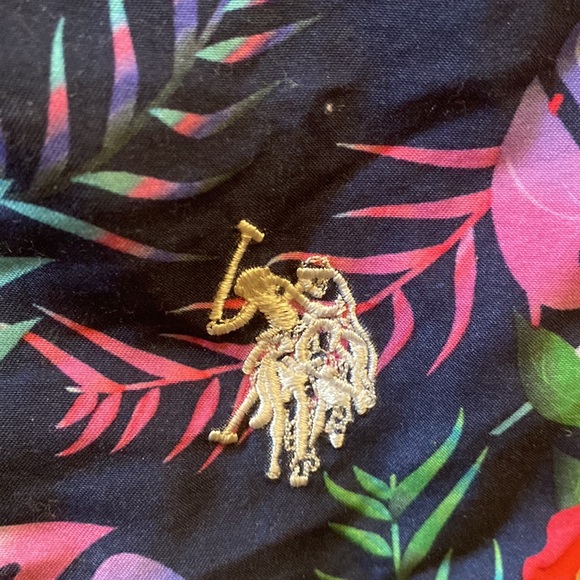 US polo shorts - Picture 3 of 4